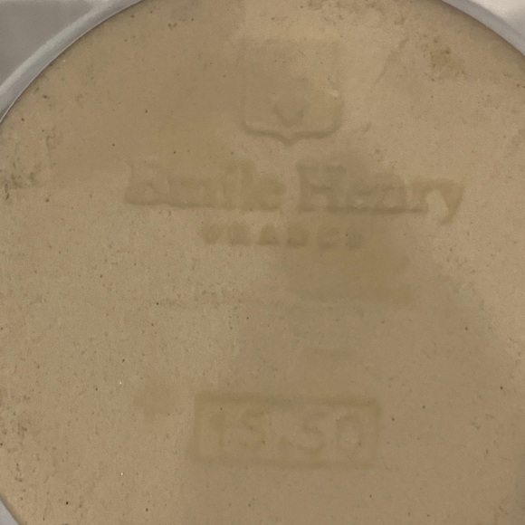 Classic White Ceramic 0.5 L  Pitcher - Picture 2 of 6